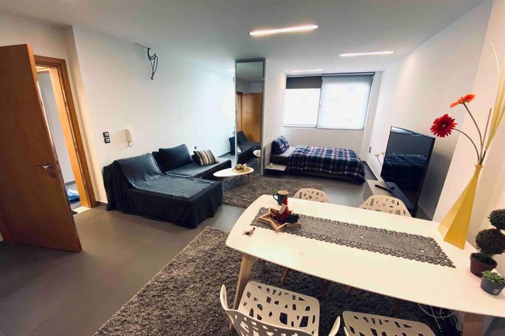 Hitech Appartment Amaliada Экстерьер фото
